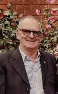 Headshot image of RICHARDS – Martin Russell