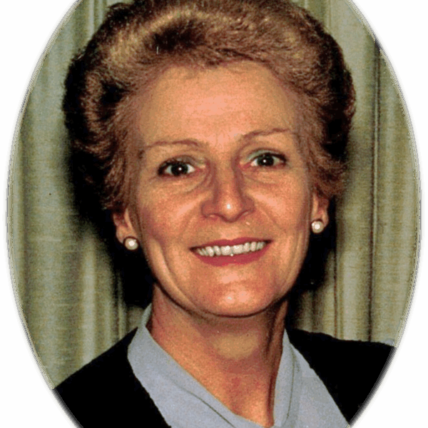 Headshot image of PITT ~ Maureen Ann