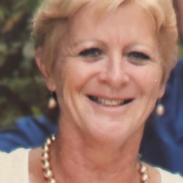 Headshot image of BURKE – Cheryle Lee